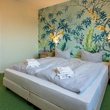 Lieblingsplatz Wannerhus Hotel Groemitz